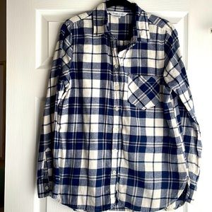 Women’s blue & white flannel. Old Navy size Medium